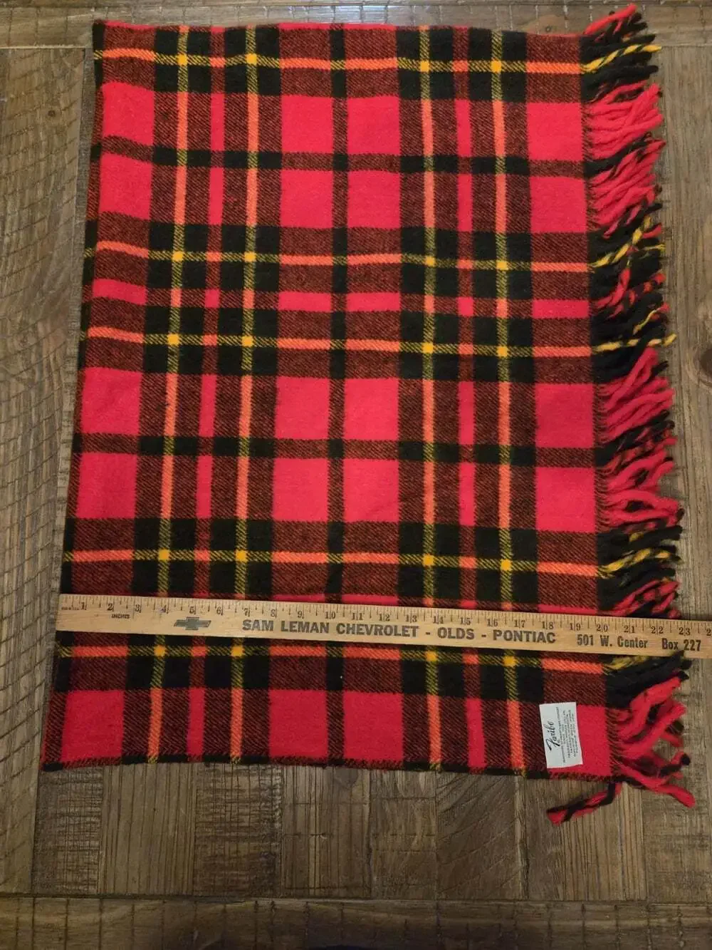Faribo Vintage Red Black Tassel 100% Wool Stadium Throw Lap Blanket 42x60